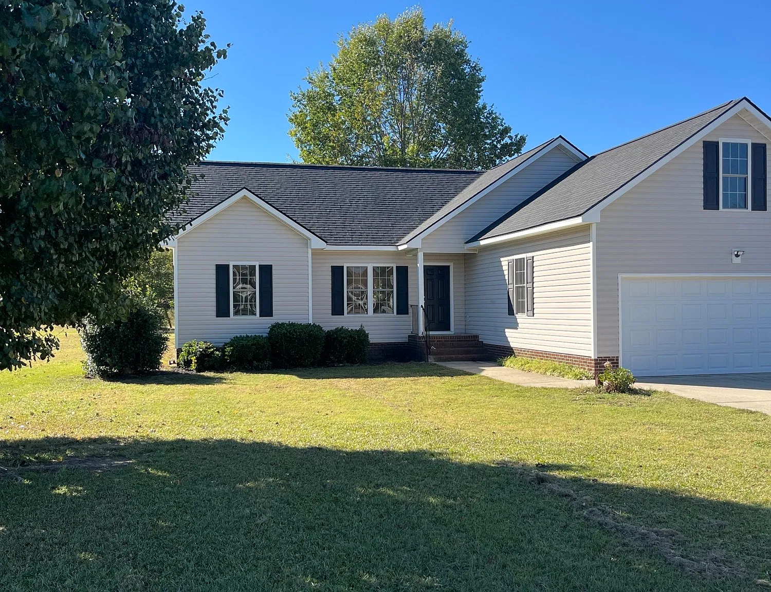 93 Springfield Lane — Photo 1