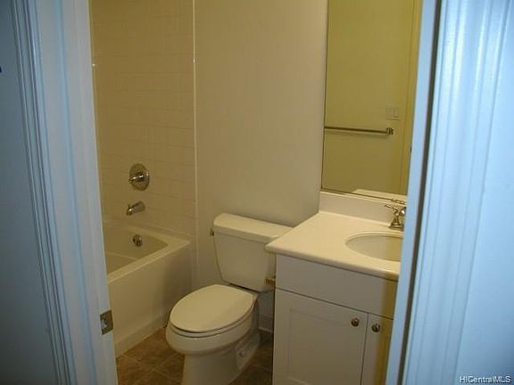 3rd image of 91-1364 Keoneula Blvd Unit 1204
