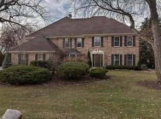 224 Cardinal Dr, Bloomingdale, IL 60108