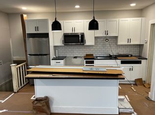 5 Elm St #11285401, South Deerfield, MA 01373