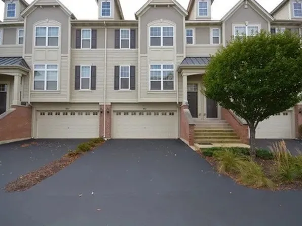 401 N Commerce St #401, Aurora, IL 60504