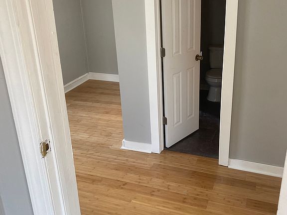 3rd image of 188 Hawley St #3