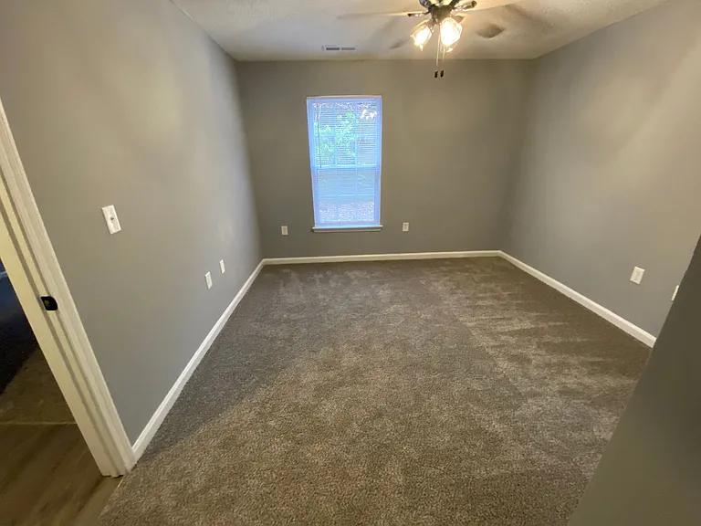 3 Bedroom 3 Bathroom Apartments, perfect for Roommates! — Photo 16