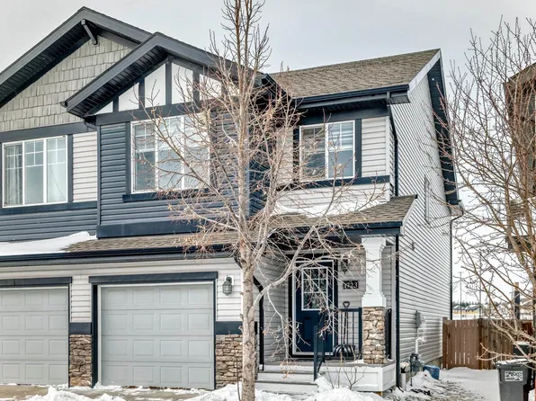 1723 Hammond Cres NW, Edmonton, AB T6M 0N1