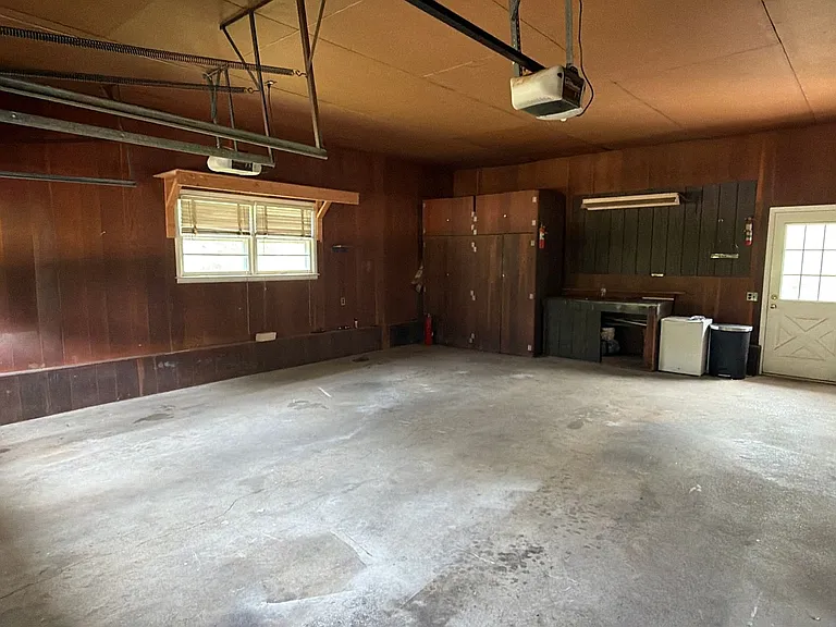 545 Cassville Rd — Photo 18
