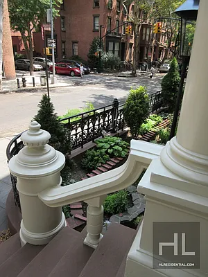 Rented by Highline Residential | media 36