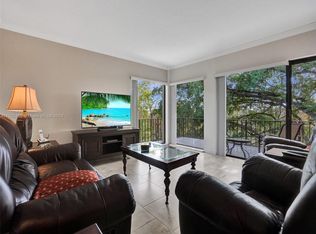 6060 S Falls Circle Dr APT 416, Lauderhill, FL 33319
