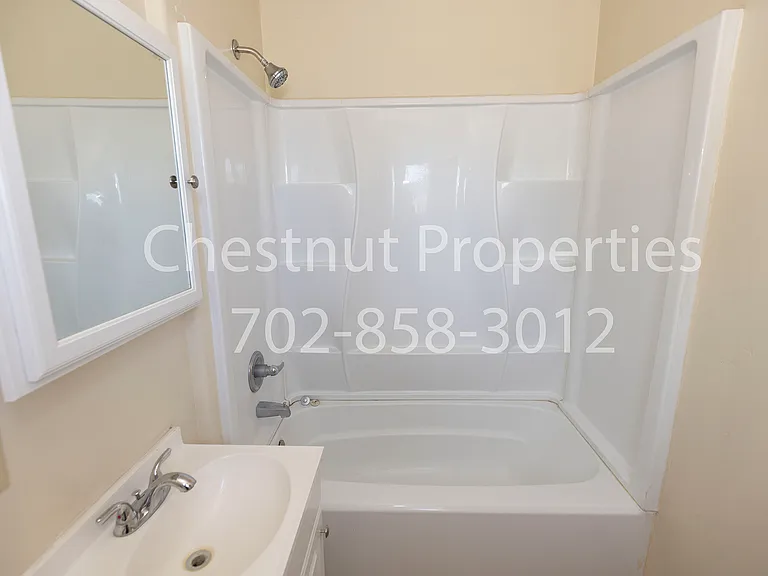 121 W Fleming Ave #121 — Photo 13