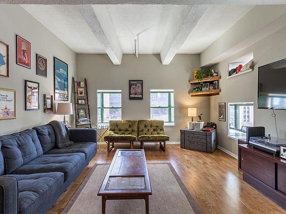 3rd image of 270 E Highland Ave APT 514