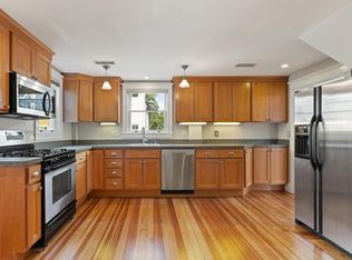 157 1/2 5th St UNIT B, Cambridge, MA 02141