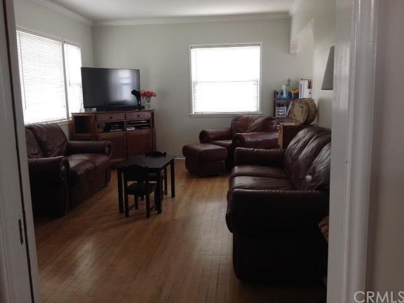 5th image of 227 Wilart Pl
