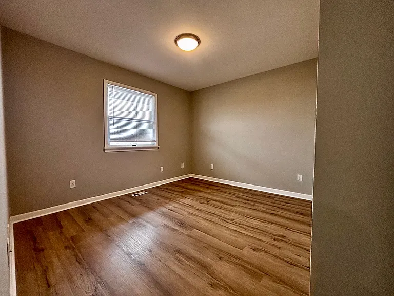 314 - 322 Kenbrook Drive — Photo 18