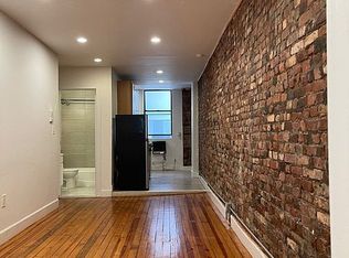 15 Stanton St #1BI, New York, NY 10002