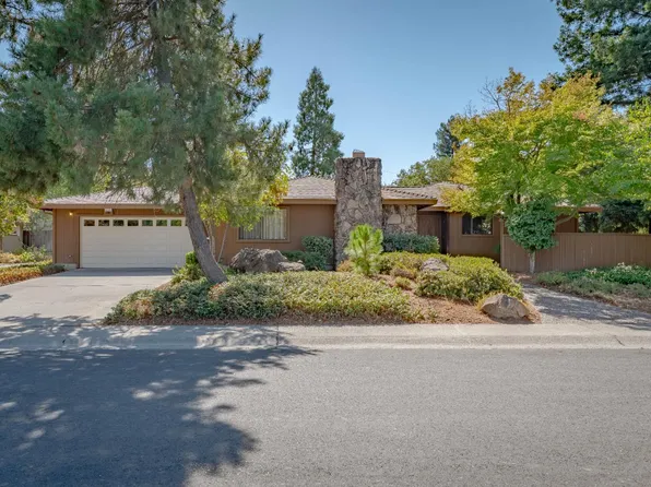 4515 Charleston Dr, Carmichael, CA 95608