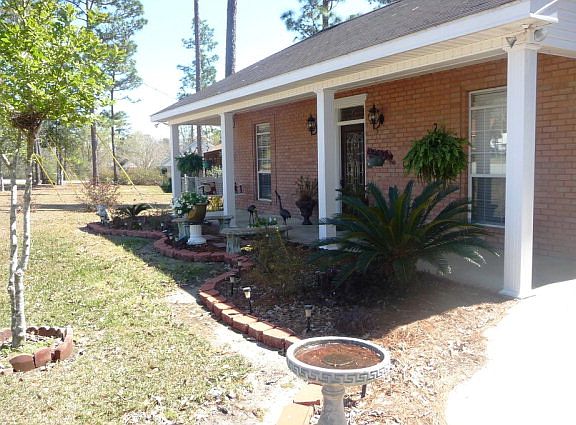 2nd image of 123 Tanglewood Dr