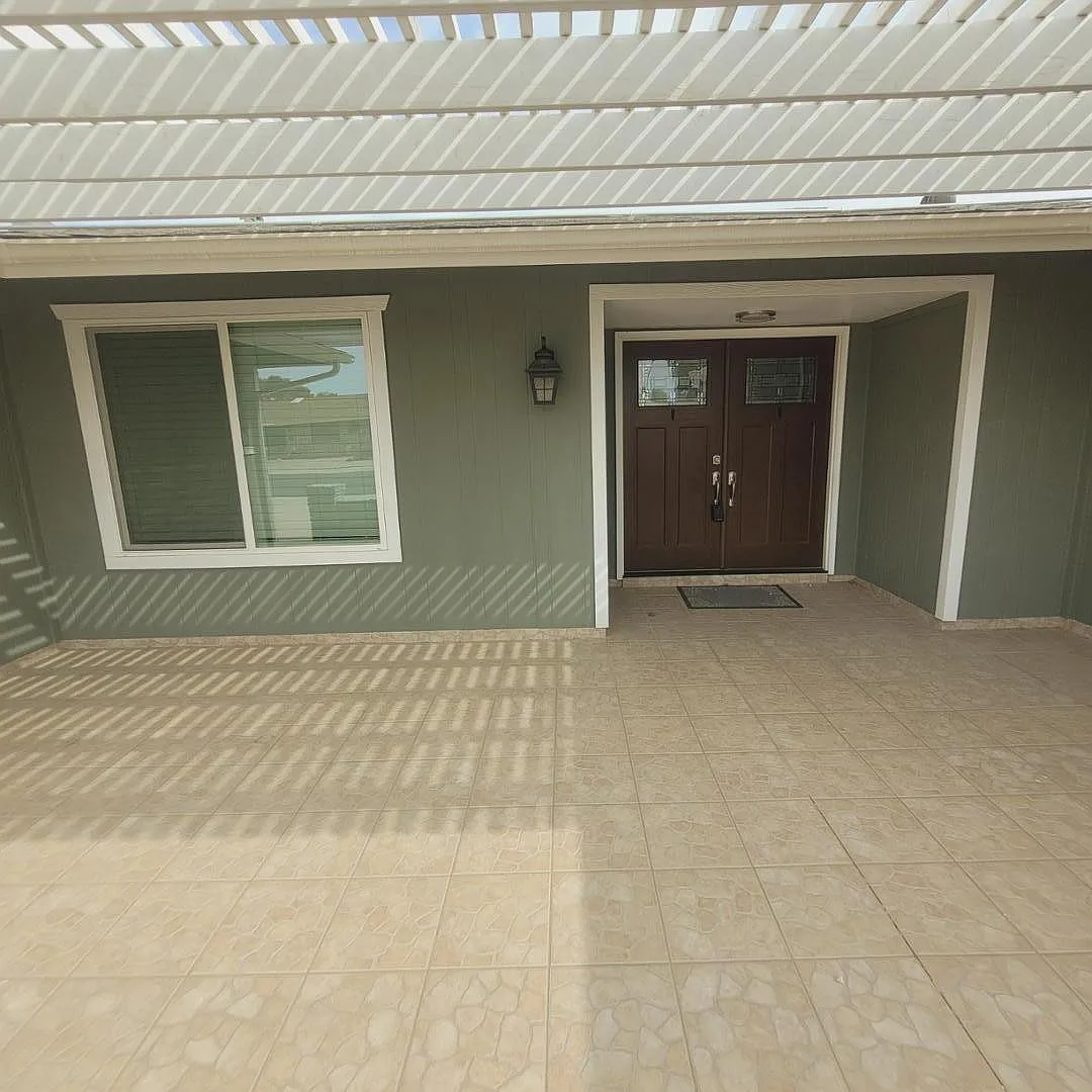 2 bed, 2.0 bath, 1902 sqft, $2,100 — Photo 3
