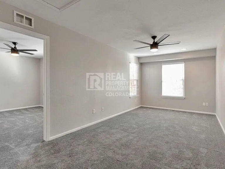 9911 Aftonwood St — Photo 17