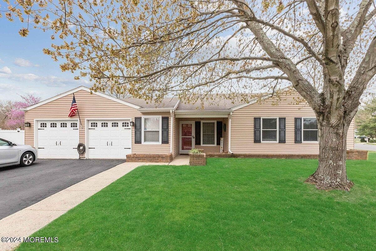 2 Concord Circle, Howell, NJ 07731 Zillow