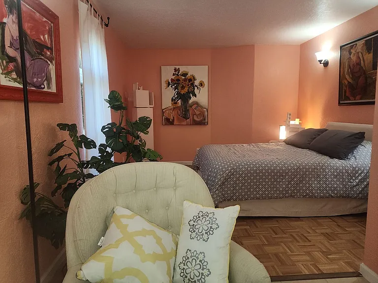 8801 Natalie Ave NE — Photo 5