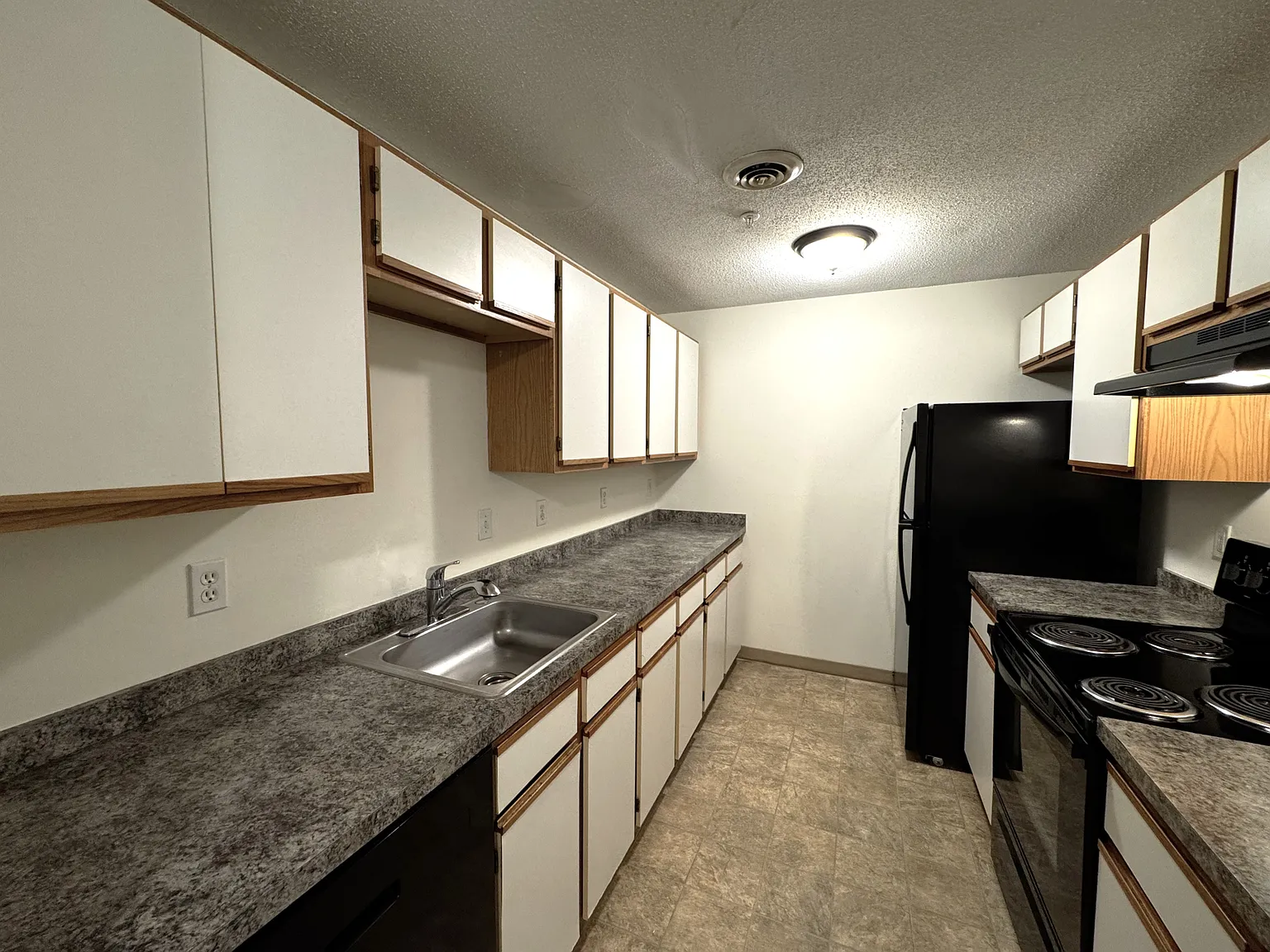 2 bed, 850 sqft, $1,850 — Photo 4