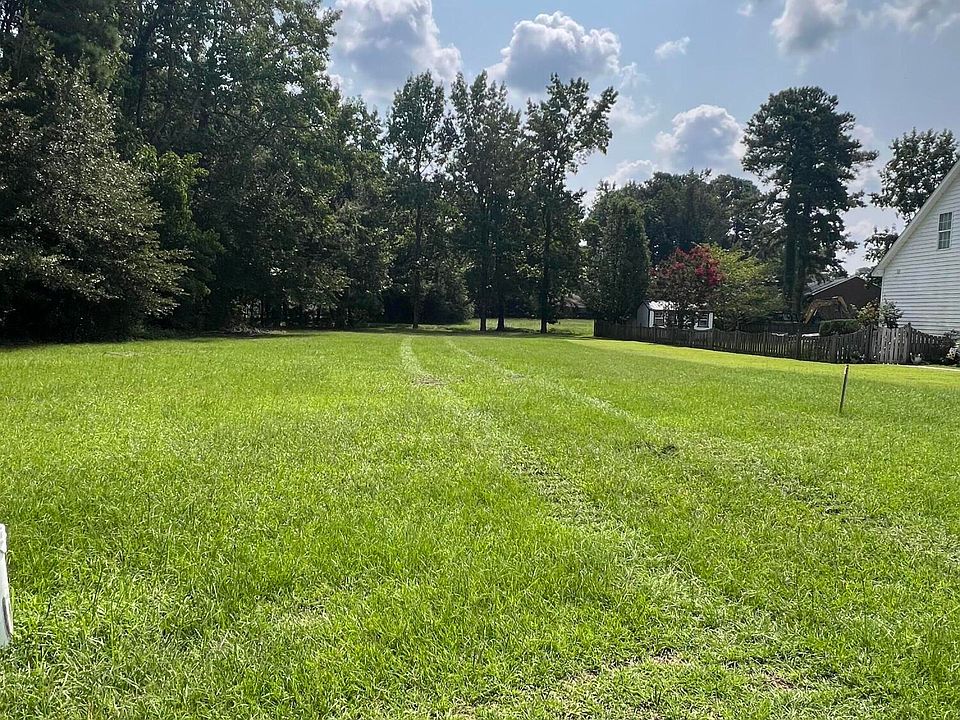 2nd image of 3705 Ashcroft Drive LOT 48