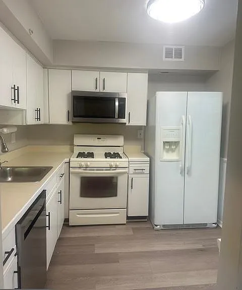 76 Belmont Sta — Photo 17