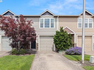 834 NW 3rd Ave, Canby, OR 97013