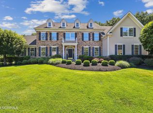 15 Livingston Court, Marlboro, NJ 07746