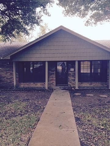 1st image of 201 Crestwood Dr