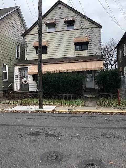 308-310 Glosser St photo 1