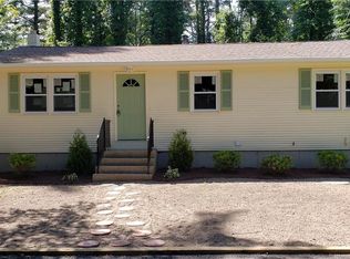 1083 Sisson Rd, Coventry, RI 02827