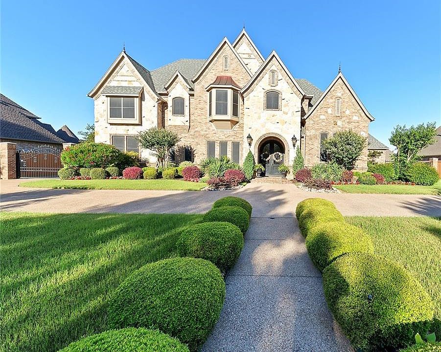 1st image of 713 Kent Ct