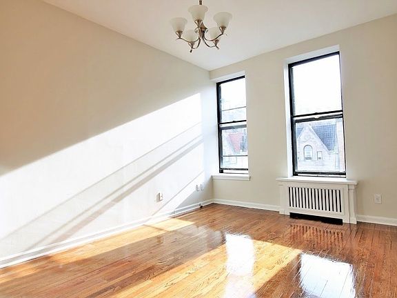 5th image of 335 W 88th St #5F