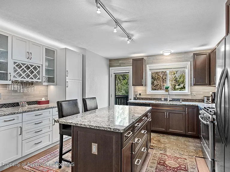 37 Sagewood Ct — Photo 12