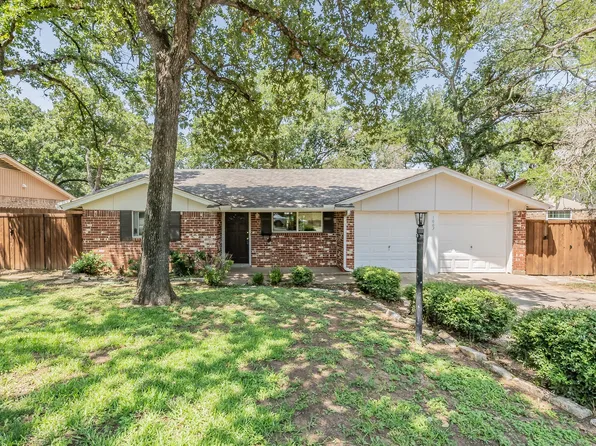 1007 N Lucas Dr, Grapevine, TX 76051