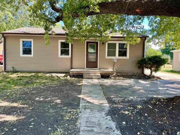 1201 Seneca St, Storm Lake, IA 50588