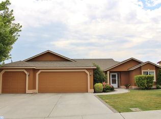 1764 Bolleana Ave, Richland, WA 99352