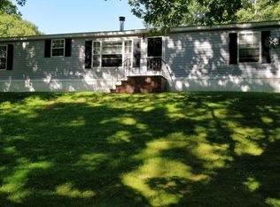 6 Cedar Dr, Kittery, ME 03904