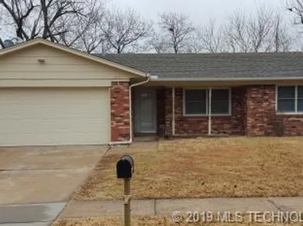 2505 S 110th Ave E, Tulsa, OK 74129