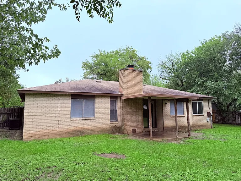 10904 Meadgreen Ct — Photo 33