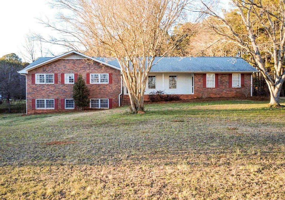 1st image of 1310 Moores Ford Rd