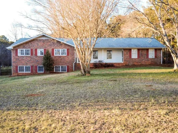 1310 Moores Ford Rd, Bogart, GA 30622