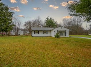 3276 Summit Rd, Ravenna, OH 44266