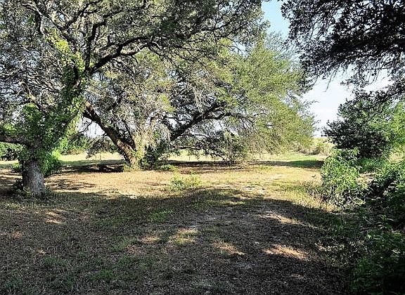 3rd image of 2215 County Road 223