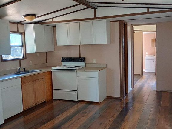 2nd image of 1720 NW 38th Ave Lot 101