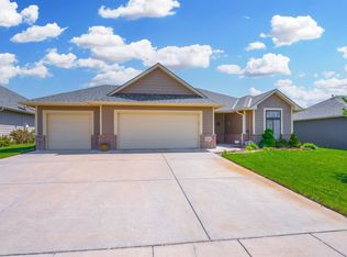 1318 S Rocky Creek Rd, Wichita, KS 67230