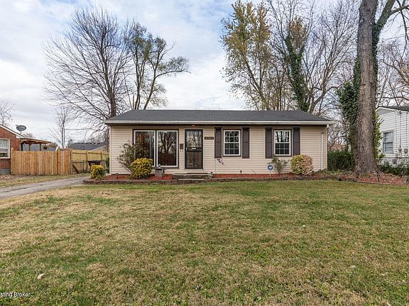 3rd image of 4907 Red Oak Ln