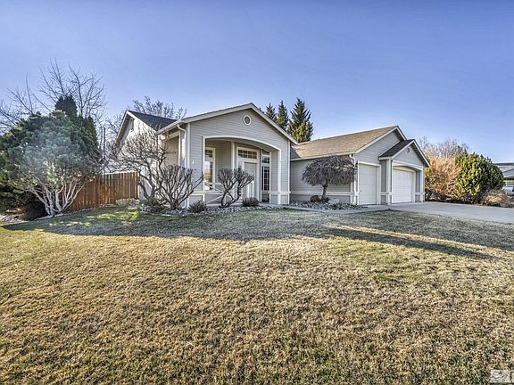 2nd image of 7675 Avila Ct