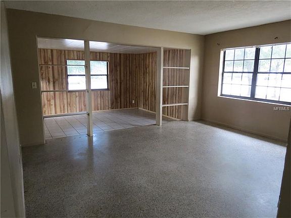 5th image of 4043 Virginia Dr