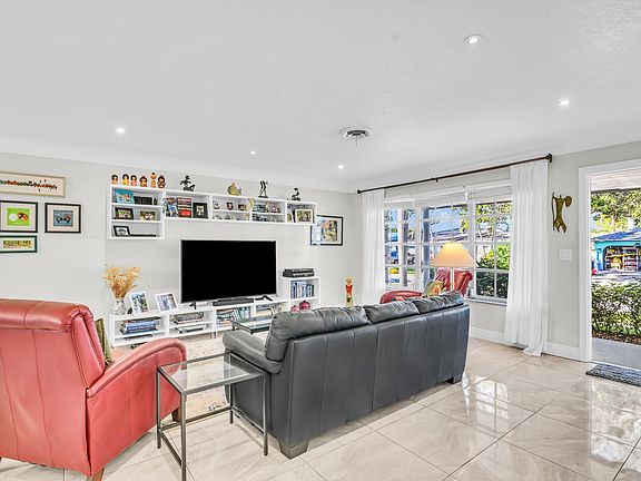 4th image of 1290 SW 8th Street